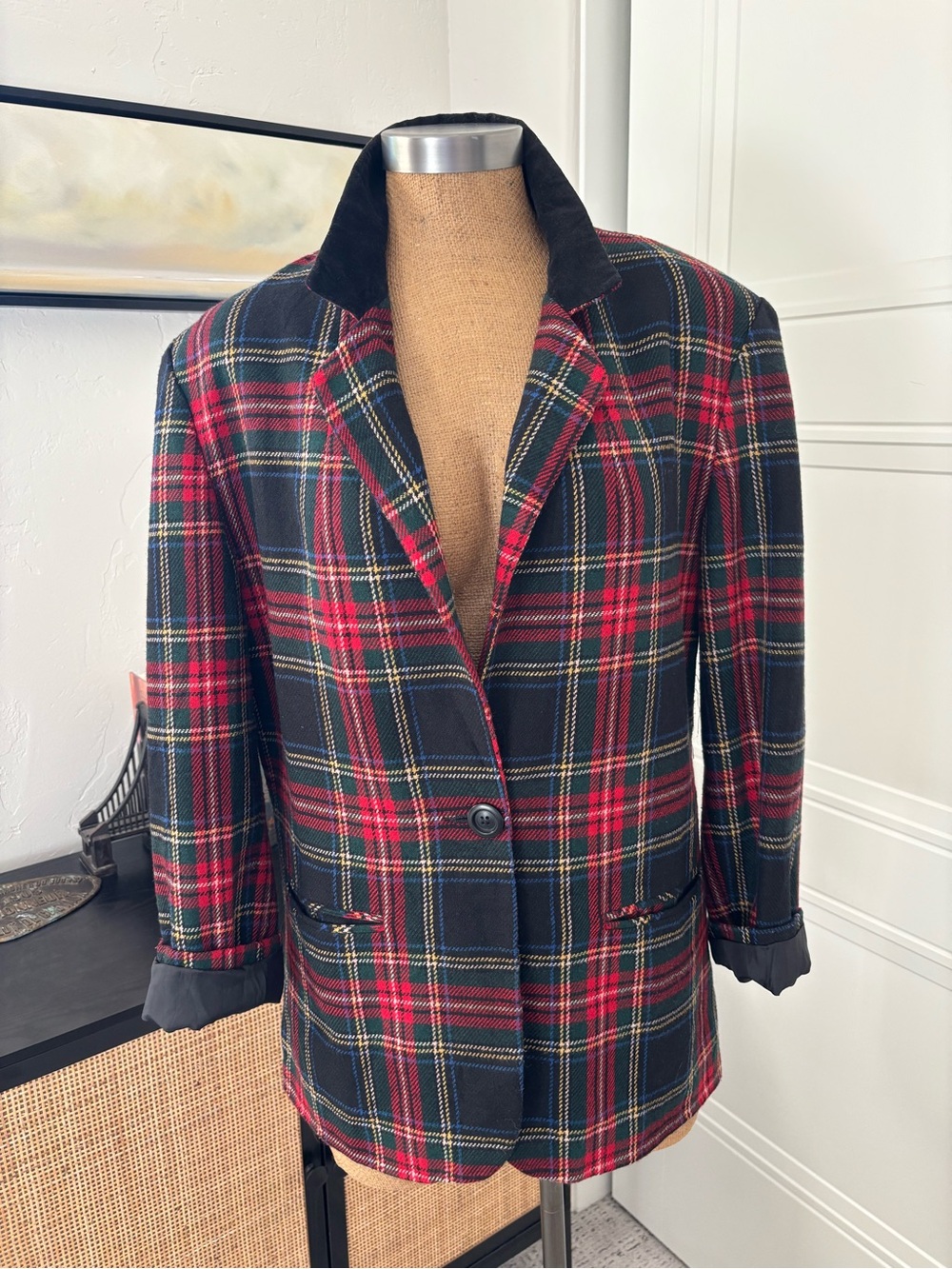 Vintage Women’s Plaid Single-Button Wool Blazer Jacket in Holiday Plaid